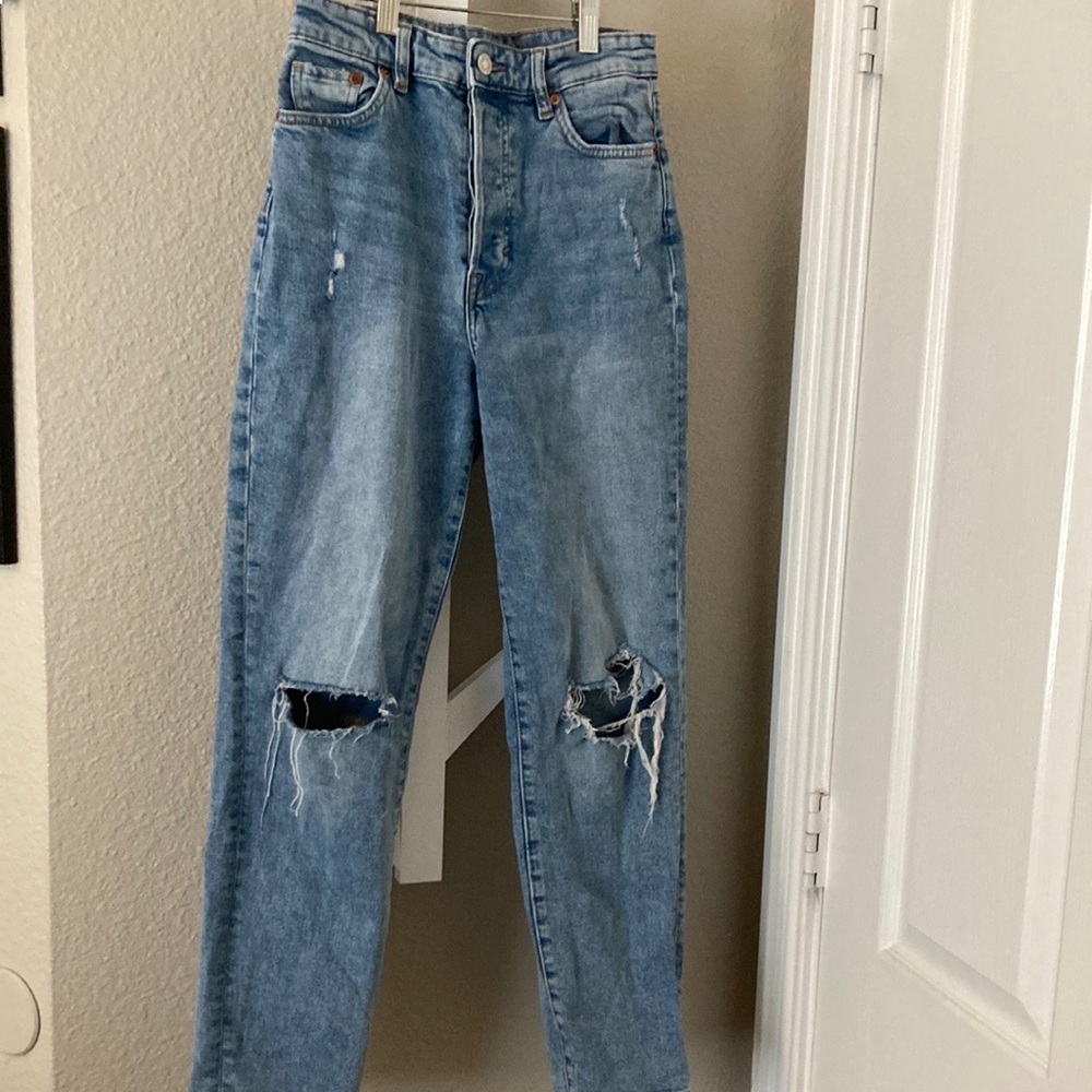H&M Distressed Mom Jeans